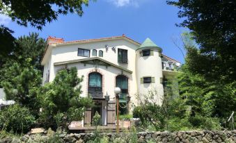 Moncher Guesthouse - Hostel
