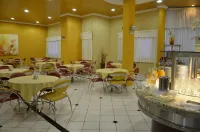 Barbur Plaza Hotel - breakfast