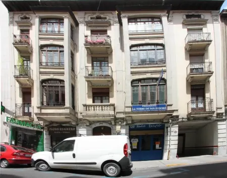 Alda Centro León Отели в г. Comarca de Leon