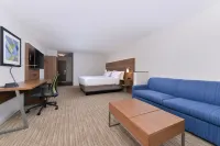 Holiday Inn Express & Suites Ogallala
