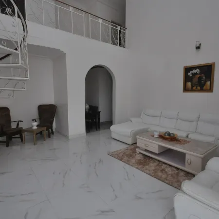 B2 Self Catering Apartments