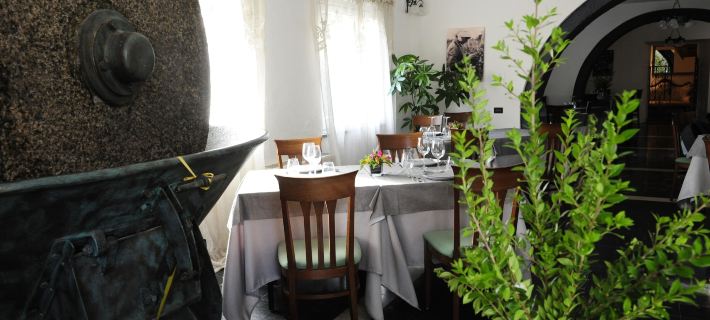 Sa Mola Hotels in Province of Oristano