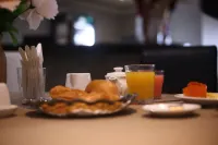 Golden Palace Hôtel - breakfast