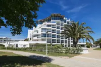 Thalazur Port-Camargue - Hotel & Spa Hotel dekat Observatoire