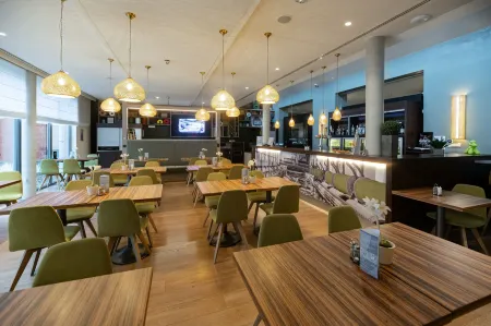 Hotel & Aparthotel Alize Mouscron Отели в г. Мускрон