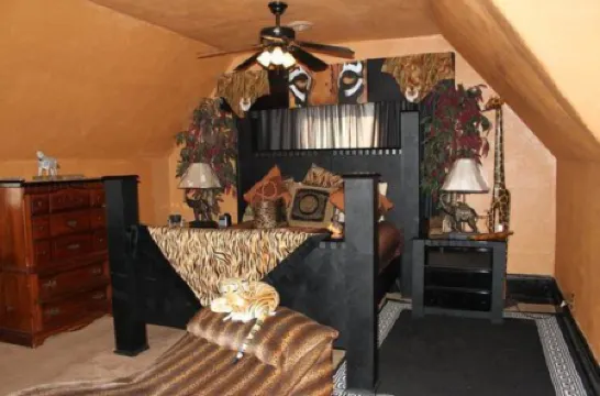 Central West End B&B Отели рядом с достопримечательностью «Парк Бисселл Хилс»