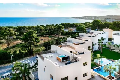 Calma - Holiday Villas