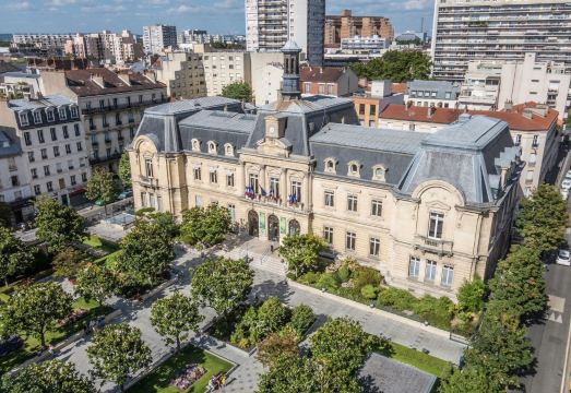 이비스 클리시 상트르 메리