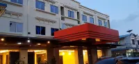 SP Hotel Hotel dekat Sp.Plaza & Mall