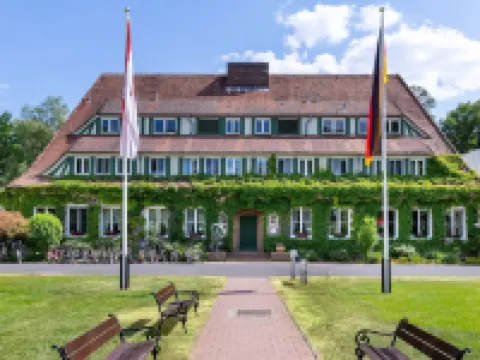 ホテル デルンゼー - ショルフハイデ テンプリーンのホテル