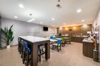 Clarion Pointe Madison-Huntsville Hotels in Madison County