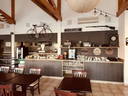 Ever Route 64 Brit Hotel Tarbes Ibos