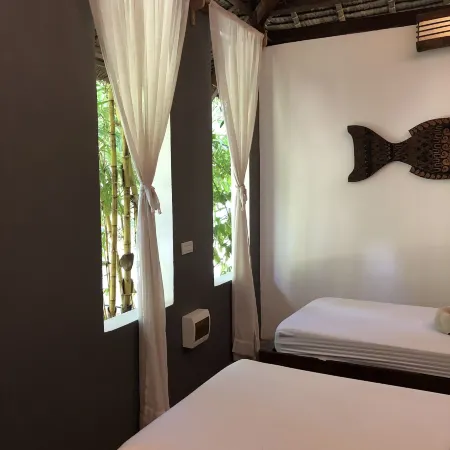 El Nido Mahogany Beach
