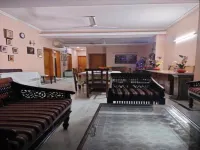 Room in B&B - Home Stay Bed And Break Fast