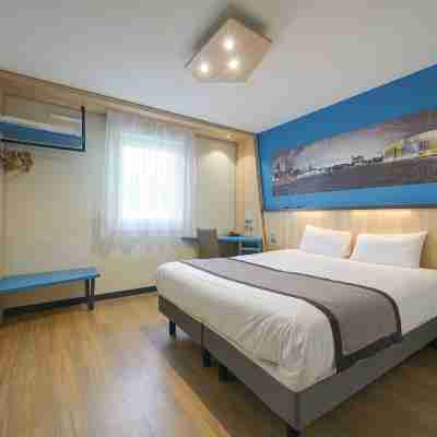 Brit Hôtel Le Cottage Rooms