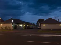 Hygate Motor Lodge Hotels near Reformed Church of Hamilton