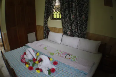 Dokua Royal Hotel