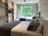 Lemon Suites