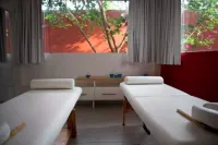 Radisson酒店庫埃納瓦卡 - SPA
