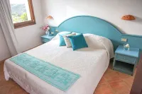 Hotel Micalosu - Parvekkeita