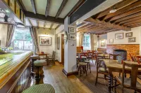 The Forest Lodge - Bares