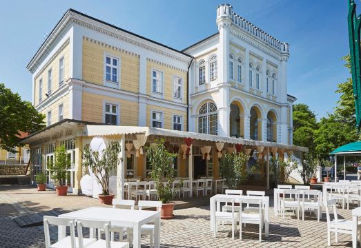 호텔 애스토리아 벌러톤퓌레드