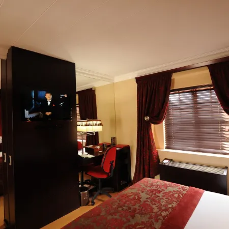Cycad Guest House