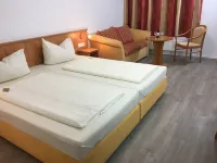 Main Kinzig Hotel am Limes Hotels in Grundau