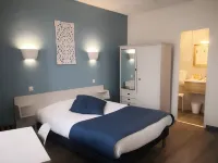 Grand Hôtel De La Poste Hotels in Grans
