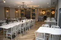 Vittoria Hotel & Suites Hotels in Niagara Falls