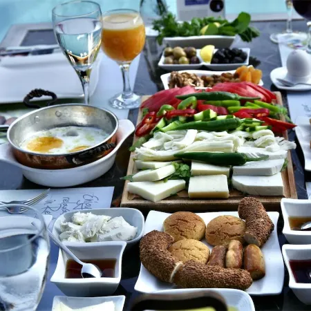 Renka Hotel & Spa