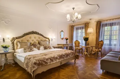 Spa Beerland Chateaux – U Zlaté Hrušky / at Golden Pear Hotels in Hradcany