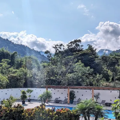 Las Terrazas de Dana Boutique Lodge & Spa Hotels near Mindo