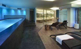 Color Home Suite Apartments