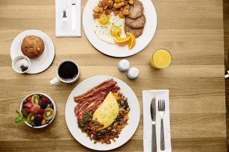 Hilton Garden Inn Falls Church Отели в г. Меррифилд