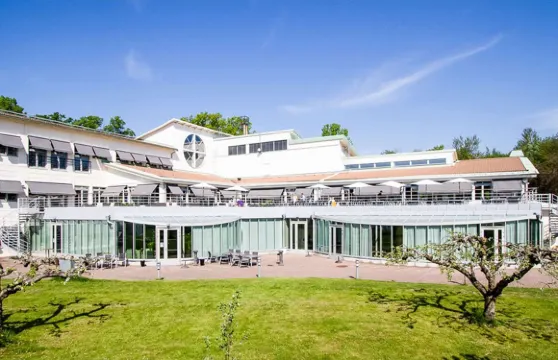 阿隆斯波會議中心酒店