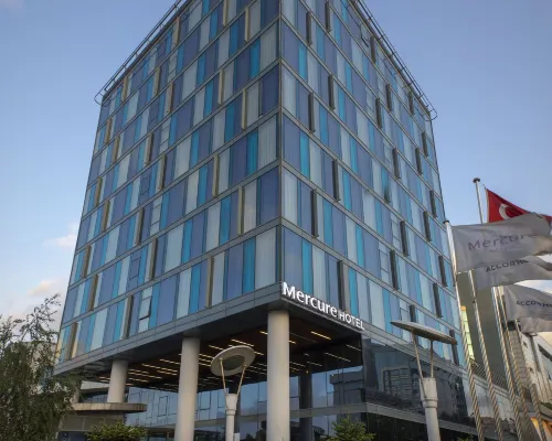 Mercure Istanbul Umraniye Hotels near Umraniye