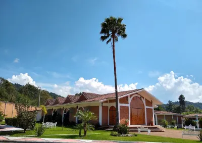 Hotel Villa Monarca Inn Các khách sạn ở 