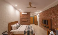 Arch the Baakhli Resort Hotels in Kashipur
