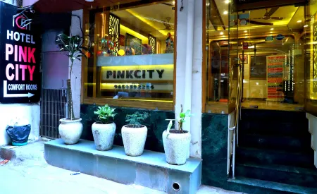 Hotel Pink City