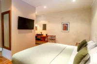 Woodstock Suite Hotels in 