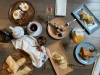Canopy by Hilton Zagreb - breakfast