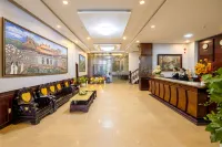 Baly Hotel and Spa Hotels in Thành phố Huế