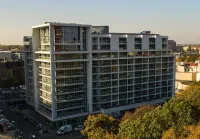 Poznań Apartments Towarowa Hotels in 