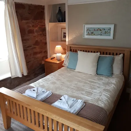 Halfway House Inn