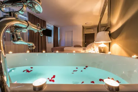 Plitvice Falls Cottage Отели в г. Poljanak