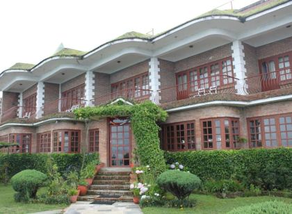 Niva Niwa Lodge