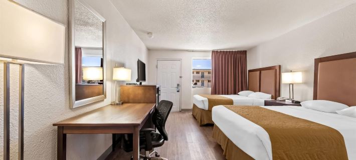 Travelodge by Wyndham Page, View of Lake Powell Hotels in Page