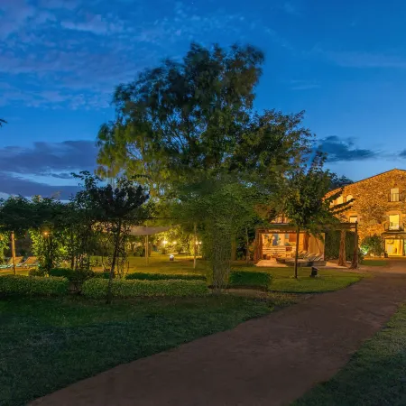 Mas Carreras 1846 Historic Luxury House