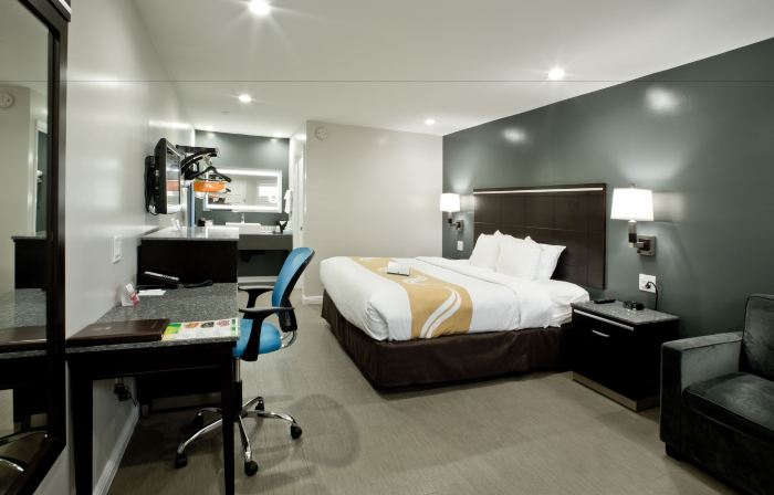 Bay Area Inn & Suites